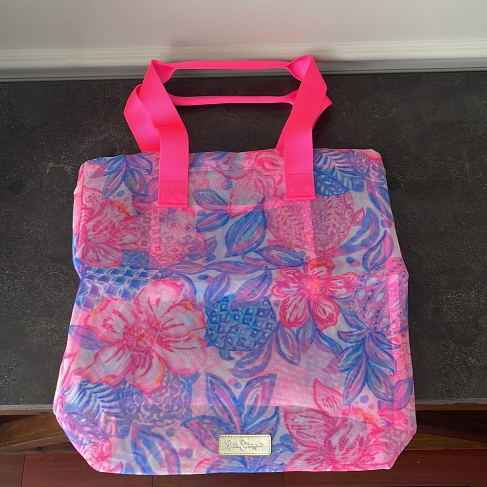 🩷 Lilly Pulitzer 🩷 NWT 🩷 Bright Pink & Blue Mesh Tote 🩷 In packaging 🩷 - Picture 2 of 11